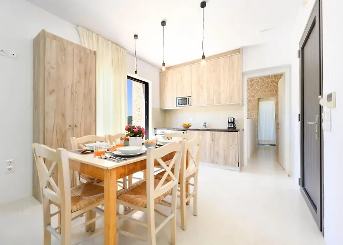 Lithari Luxury Villa